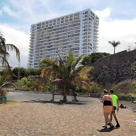 Blue Bay Paradise - Front With Sea View Апартаменты *