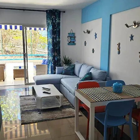 Апартаменты Blue Bay Paradise - Front With Sea View *